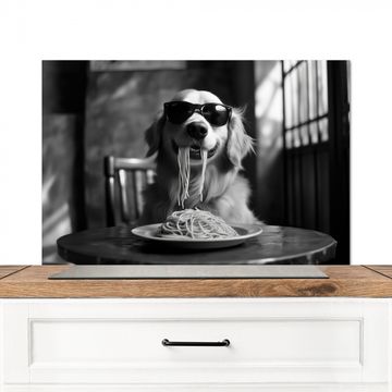 Spatscherm Aluminium - Golden Retriever - Hond - Vrolijk -  Bord spaghetti - Zwart - wit