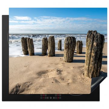 Inductiebeschermer - Verweerde Palen op het Strand