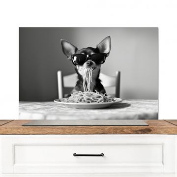 Chihuahua - Hond - Zonnebril - Humoristisch - Zwart - Wit - Spaghetti